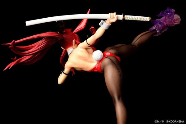 Fairy Tail Statue 1/6 Erza Scarlet High Kick Crimson Bunny Ver. 37 cm