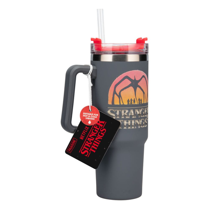 Stranger Things 5 Drinking cup with straw 900 ml 2
