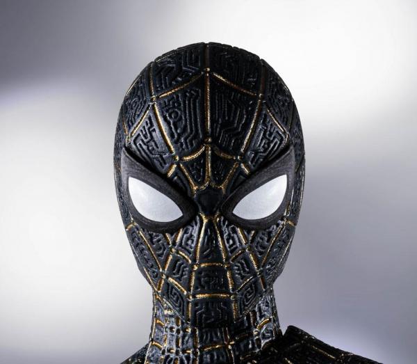 Spider-Man No Way Home: Spider-Man Black & Gold Suit 15 cm Action Figure - Bandai Tamashii