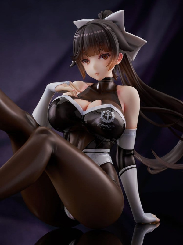 Azur Lane PVC Figure 1/4 Takao -Full Throttle Charmer- TF Edition 22 cm 4
