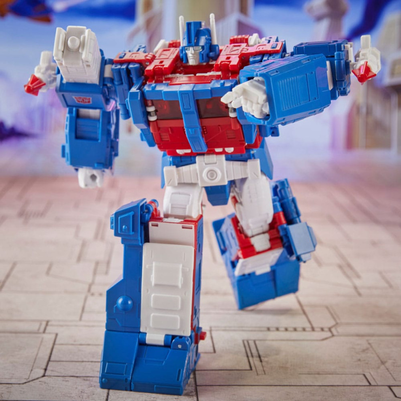 The Transformers: The Movie Generations Studio Series Commander Class Action Figure 86-21 Ultra Magn 2