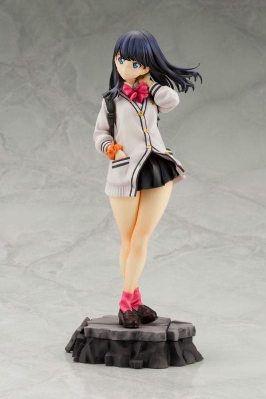 SSSS.Gridman Statue 1/7 Rikka Takarada 24 cm