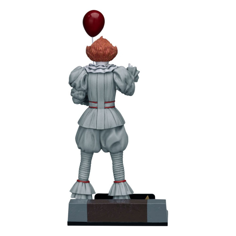 It Chapter Two D-Stage PVC Statue Pennywise 15 cm 3