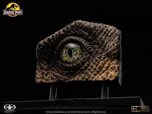 Jurassic Park 1/1 Replica Bust Velociraptor Eye 23 cm 2