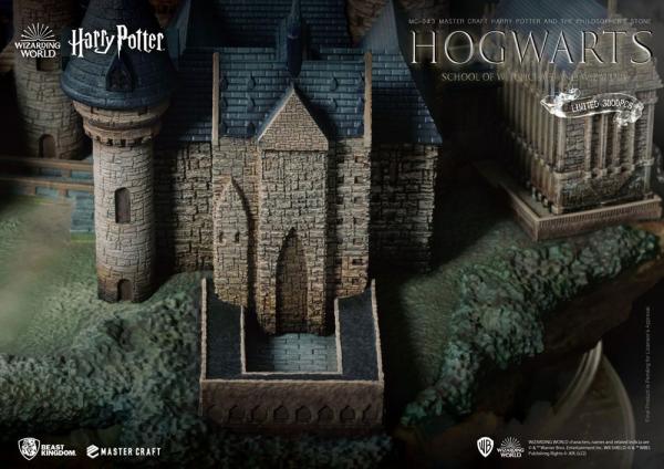Harry Potter: Hogwarts School Of Witchcraft And Wizardry 32 cm Master Craft Statue - BKT