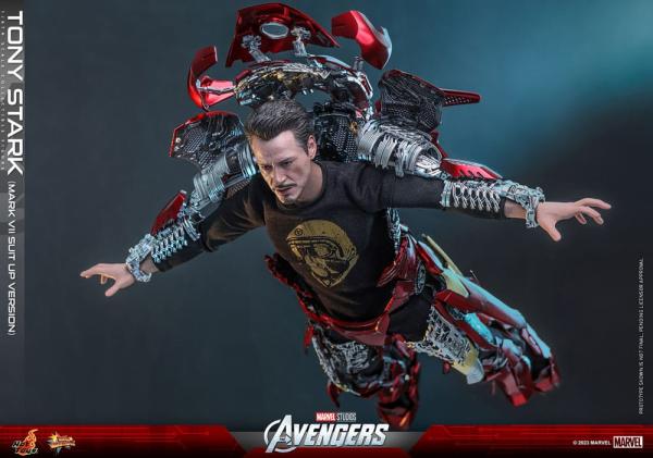 The Avengers Movie Masterpiece Action Figure 1/6 Tony Stark (Mark VII Suit-Up Version) 31 cm