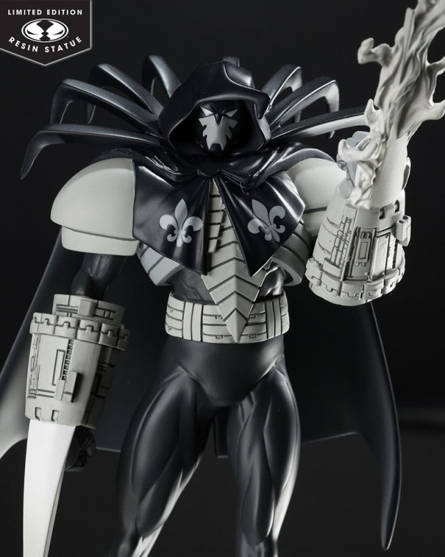 DC Direct Batman: Black & White Statue 1/10 Azrael by Joe Quesada 21 cm 3
