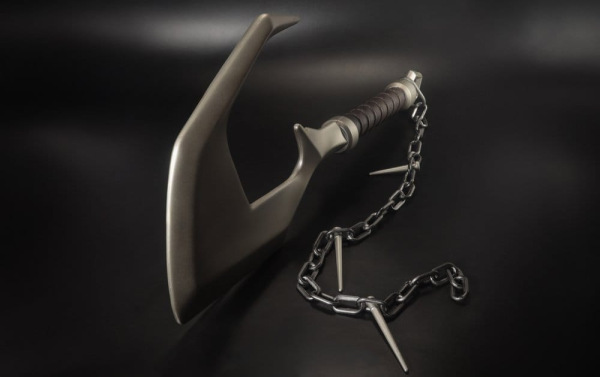 DC Direct 1/1 Scale Prop Replica Lobo's Hook (Supergirl Movie) 7