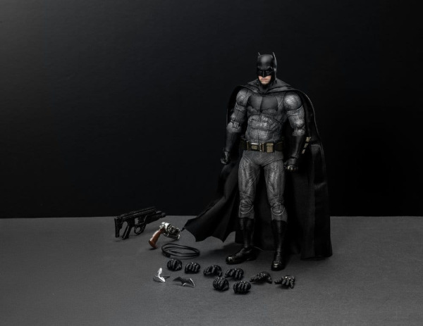 DC Comics Batman v Superman: Dawn of Justice Action Figure Batman 2.0 1