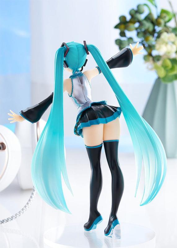 Character Vocal Series 01: Hatsune Miku Pop Up Parade PVC Statue Hatsune Miku: Translucent Color Ver