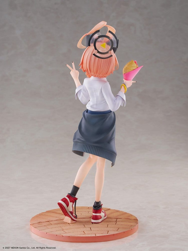 Blue Archive PVC Figure 1/7 Neru (School): Memorial Lobby Ver. 22 cm 4