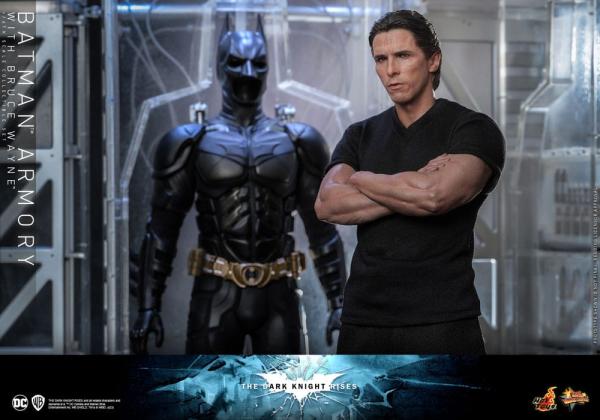 The Dark Knight Rises Movie Masterpiece Action Figures & Diorama 1/6 Batman Armory with Bruce Wa