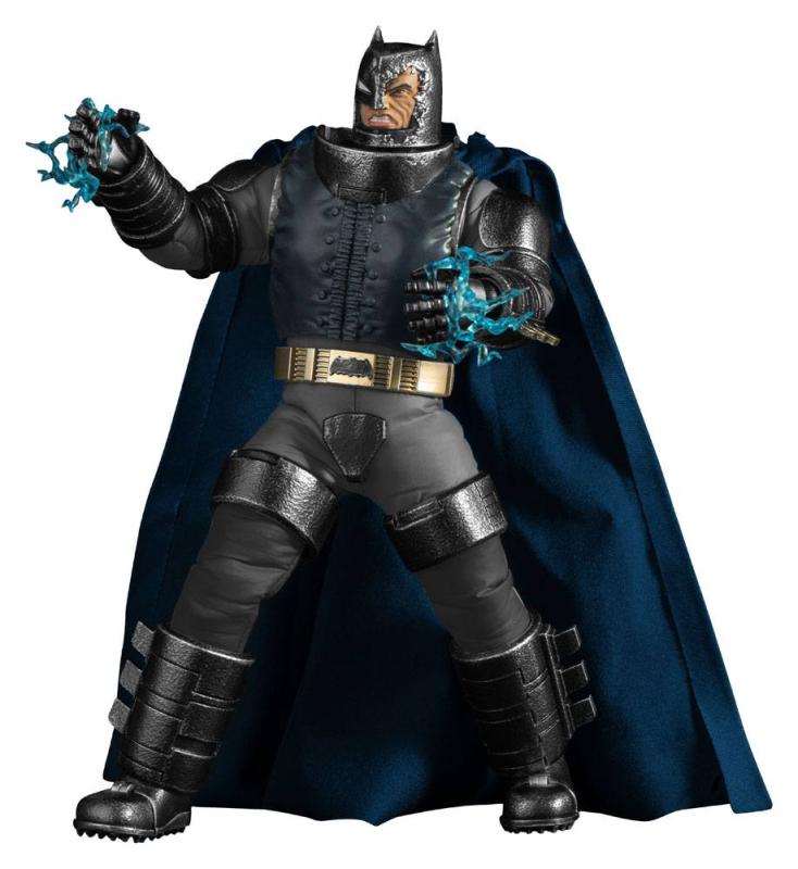 Batman The Dark Knight Returns Dynamic 8ction Heroes Action Figure 1/9 Armored Batman 21 cm 9