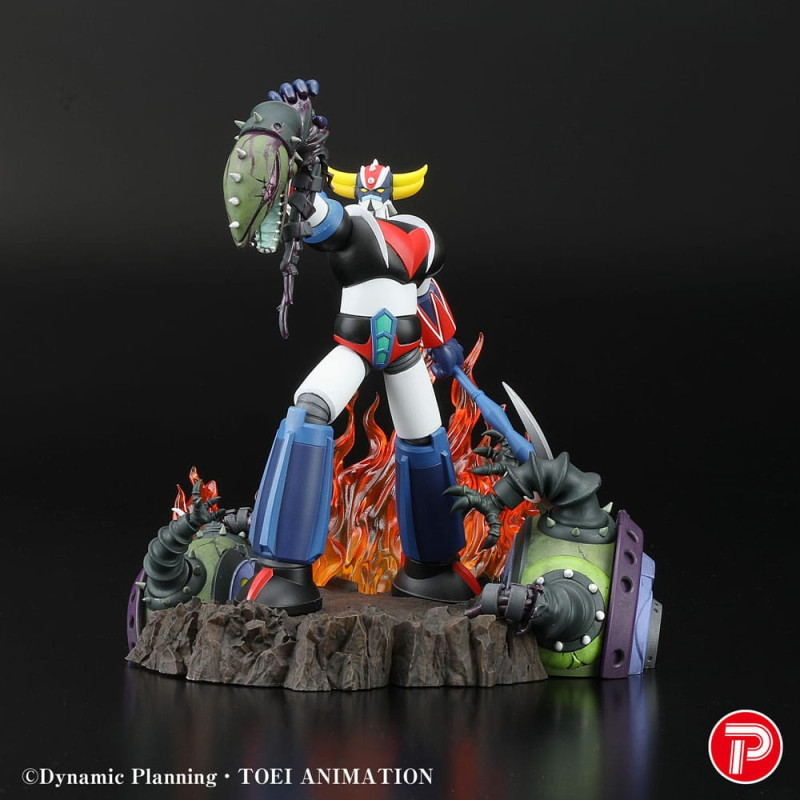 Grendizer Scene Selection 01 PVC Statue Grendizer a cry of Victory 14 cm 4