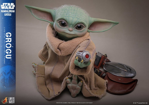 Star Wars: The Mandalorian & Grogu Life-Size Figure Grogu 38 cm 8