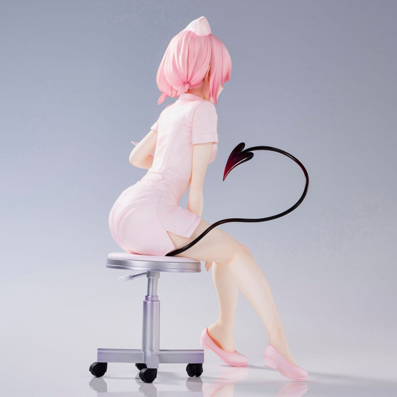 To Love-Ru Darkness Statue PVC Momo Belia Deviluke Nurse Cos 22 cm 6