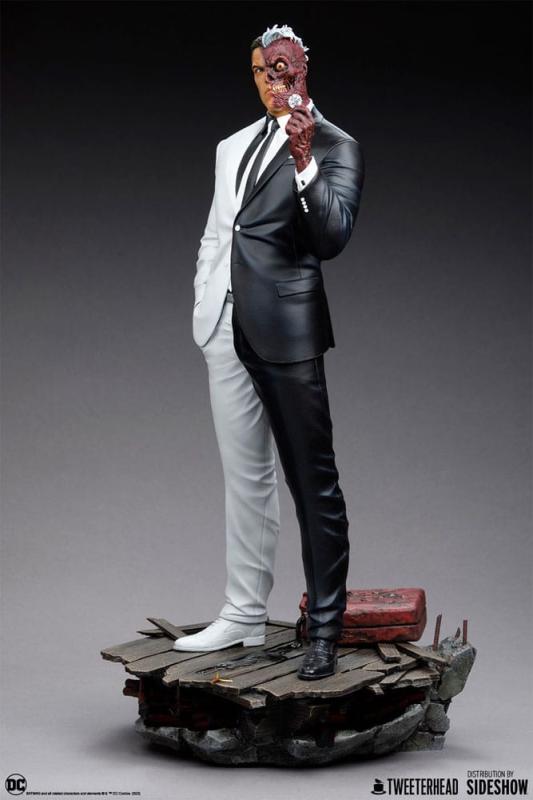 DC Comics: Two-Face 1/4 Maquette - Tweeterhead