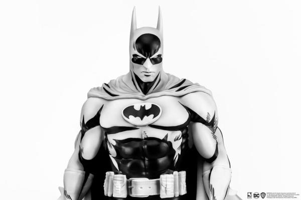 Batman PX PVC Statue 1/8 SDCC 2024 Batman Black & White Version 27 cm