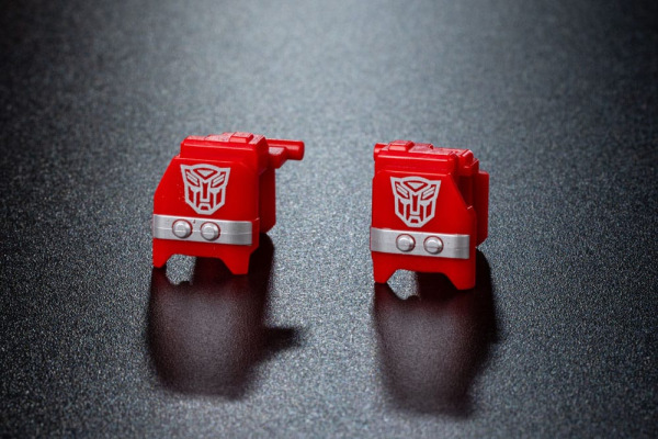Transformers Blokees Plastic Model Kit Classic Class 01 Optimus Prime 13
