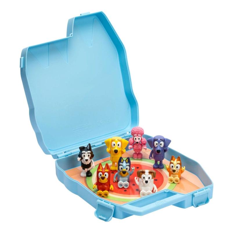 Bluey Playset Ultimate Play & Go Collector Case 3