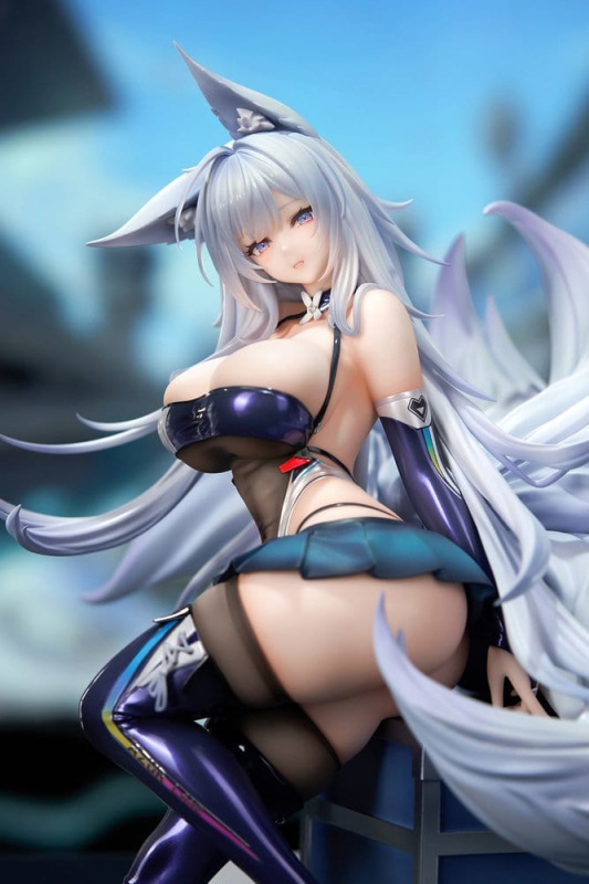 Azur Lane PVC Figure 1/7 Shinano Moonlit Chrome Ver. 25 cm 6