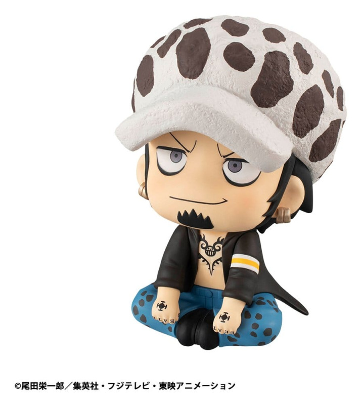 One Piece Look Up PVC Statue Trafalgar Law 11 cm 4