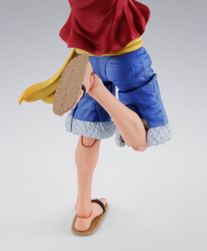 One Piece S.H.Figuarts Action Figure Monkey D. Luffy -Two Years Later- 15 cm 12