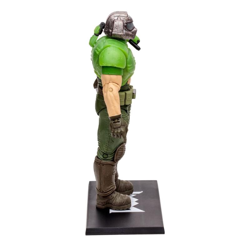 Doom Eternal Action Figure Doom Slayer Classic (Glow In The Dark Edition) Gold Label 18 cm