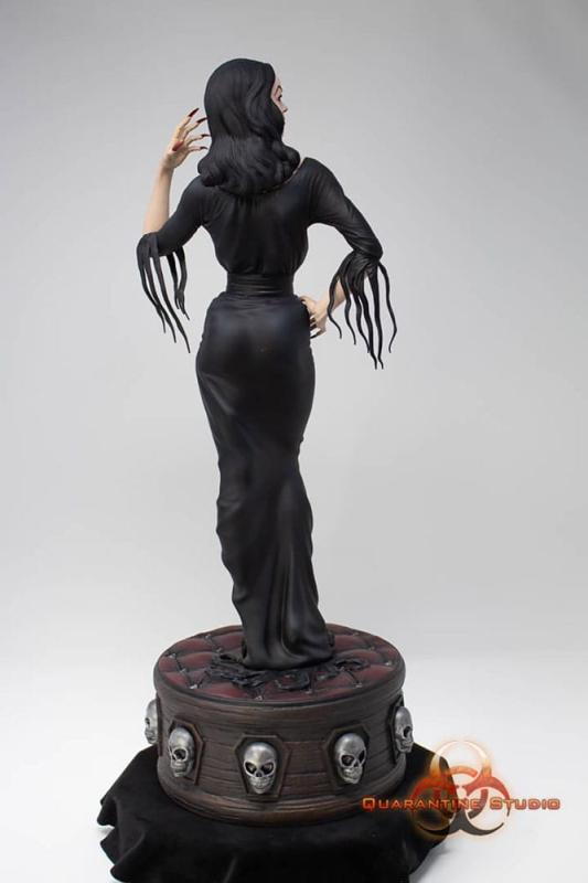 Vampira Statue 1/6 43 cm