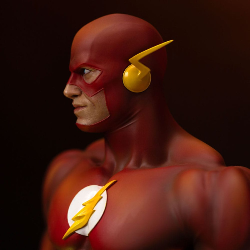DC Comics Legacy Replica Statue 1/4 Flash 54 cm 5