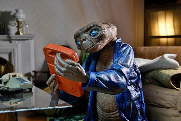E.T. the Extra-Terrestrial: Telepathic E.T. 11 cm Ultimate Action Figure - Neca