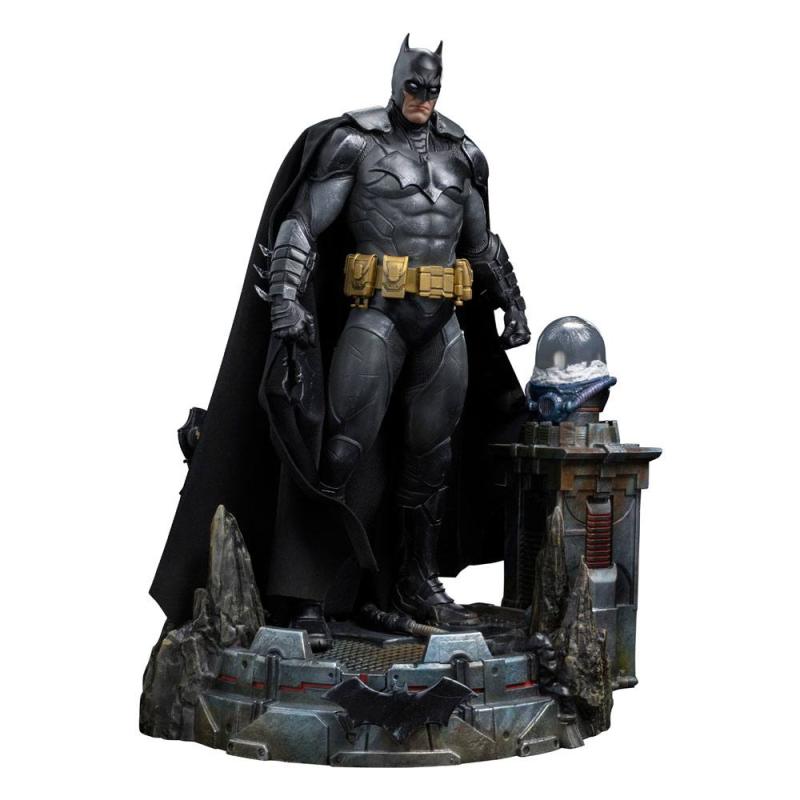 DC Comics: Batman Unleashed Deluxe 1/10 Art Scale Statue - Iron Studios