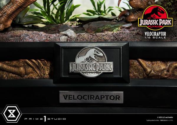 Jurassic Park: Velociraptor Attack 1/6 Legacy Museum Collection Statue - Prime 1 Studio
