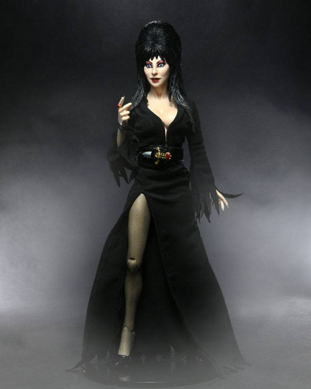 Elvira, Mistress of the Dark Clothed Action Figure 20 cm 6