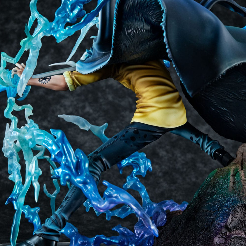 One Piece Portrait Of Pirates WA-MAXIMUM PVC Statue Trafalgar Law The Surgeon of Death Awaken Ver. 2 12