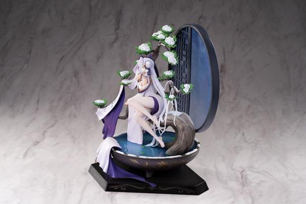 Azur Lane PVC Statue 1/7 Ying Swei Snowy Pine's Warmth Ver. 28 cm