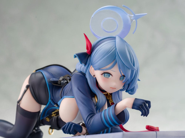 Blue Archive PVC Statue 1/7 Ako Memorial Lobby Ver. 23 cm 3
