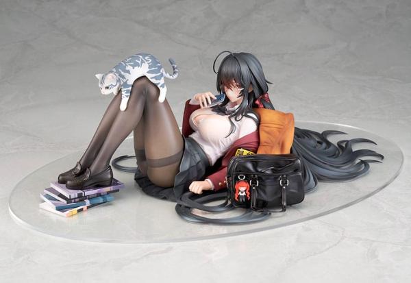 Azur Lane PVC Statue 1/7 Taiho Sweet Time After School Ver. 32 cm 9