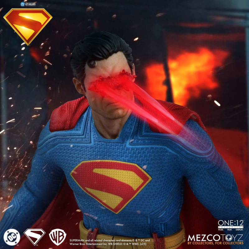 Superman (2025) Action Figure 1/12 Superman 17 cm 3