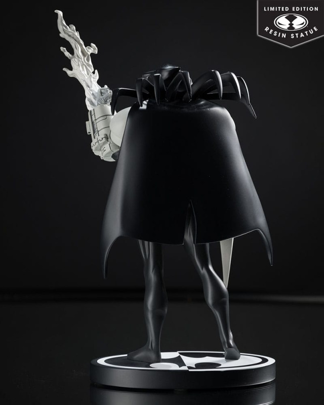 DC Direct Batman: Black & White Statue 1/10 Azrael by Joe Quesada 21 cm 5