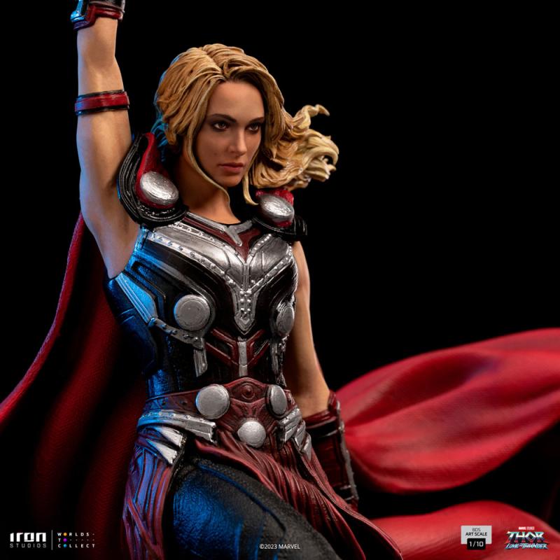 Thor Love and Thunder: Mighty Thor Jane Foster 1/10 BDS Art Scale Statue - Iron Studios