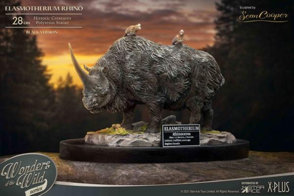 Elasmotherium: Rhino (Black) 28 cm Statue - Star Ace Toys