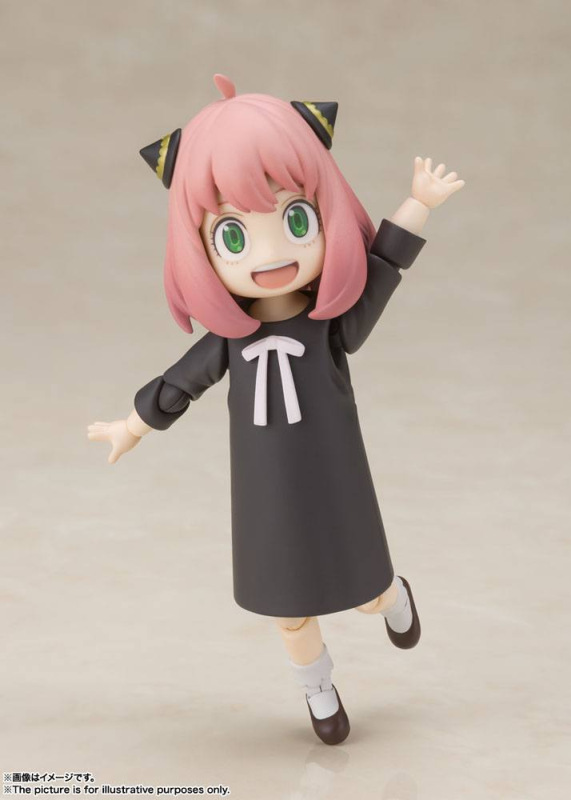 Spy x Family S.H. Figuarts Action Figure Anya Forger 8 cm 1