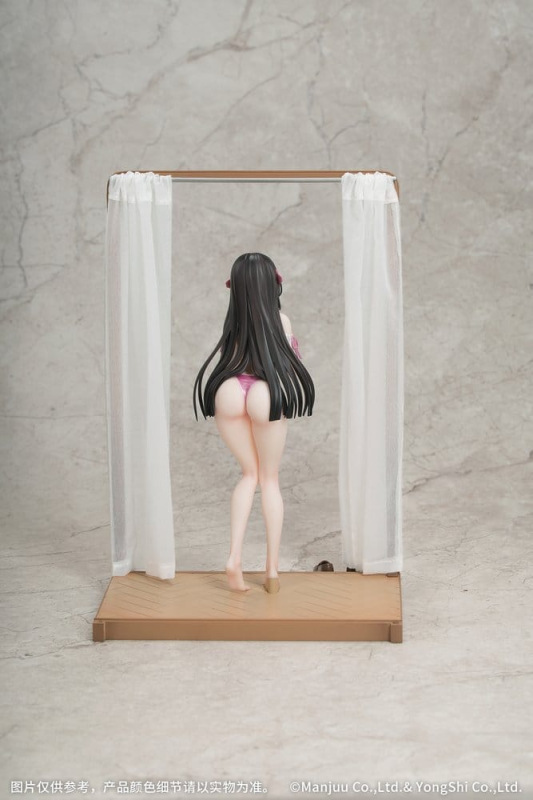 Azur Lane Gift+ PVC Figure 1/8 Trinidad Trapper in the Changing Room Ver. 23 cm 2