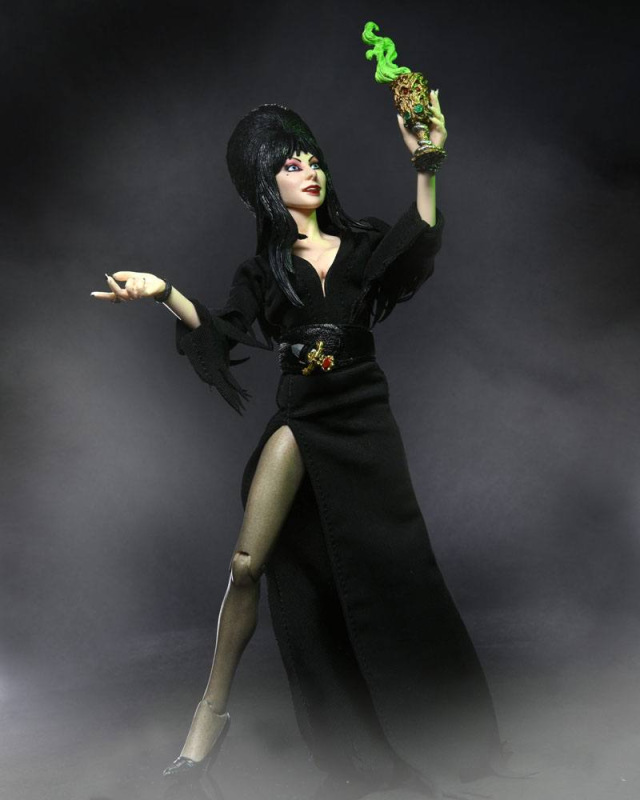 Elvira, Mistress of the Dark Clothed Action Figure 20 cm 11