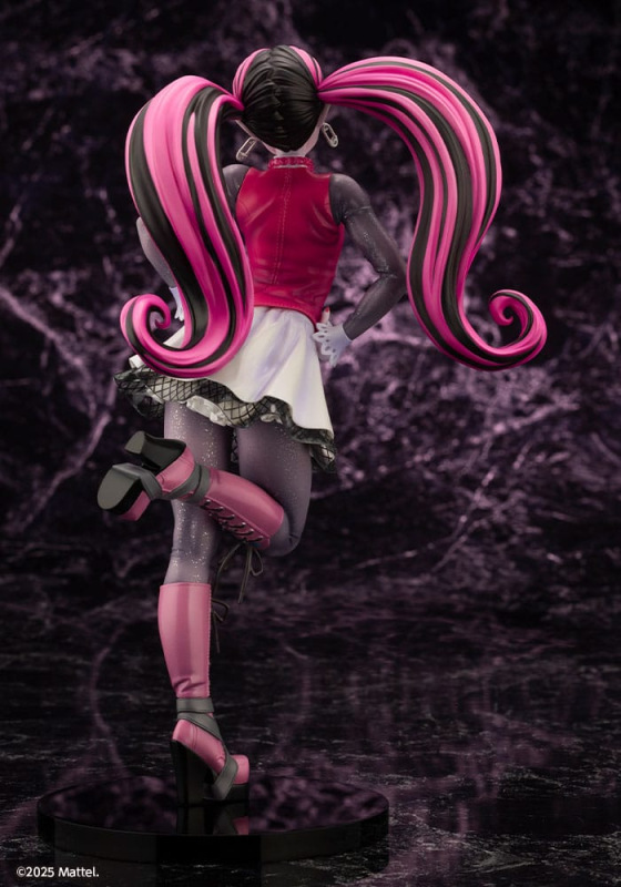 Monster High Bishoujo PVC Statue 1/7 Draculaura 26 cm 4
