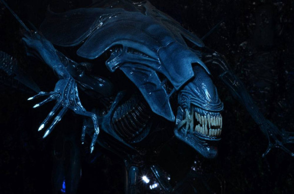 Aliens Ultra Deluxe Action Figure Alien Queen 38 cm 3