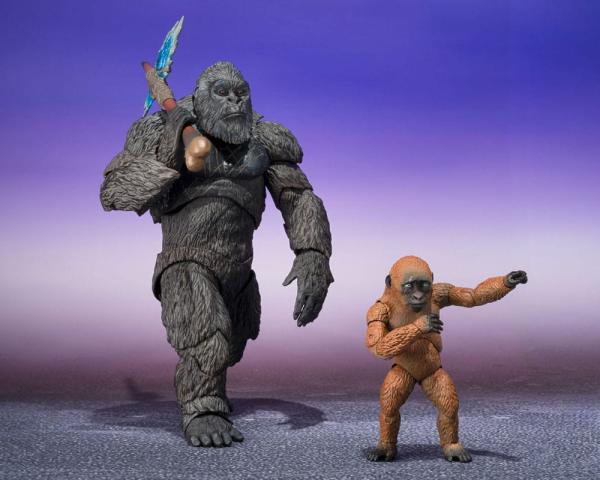 Godzilla x Kong: The New Empire S.H. Monster Arts Action Figures 2-Pack Suko & Mothra