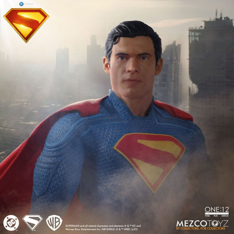 Superman (2025) Action Figure 1/12 Superman 17 cm 2