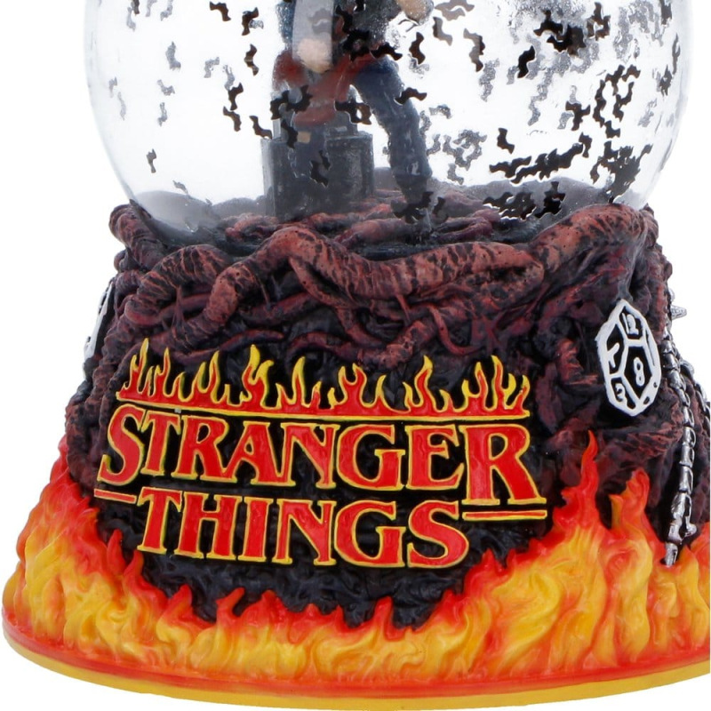 Stranger Things Snow Globe Eddie's Sacrifice 14 cm 4